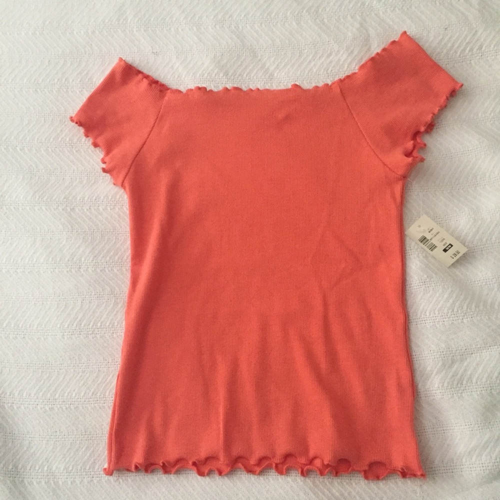 coral top